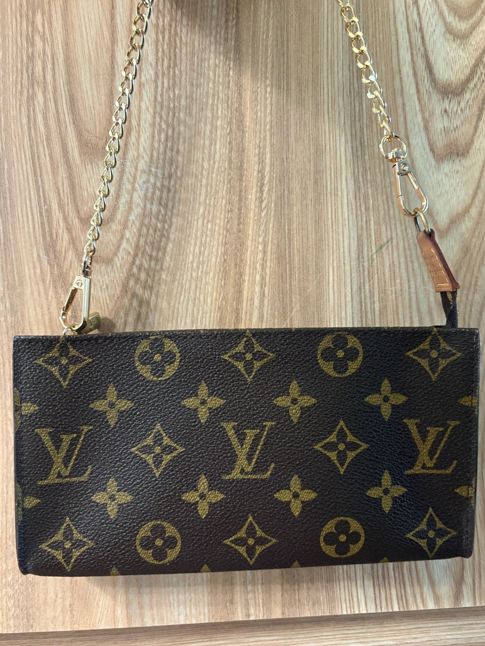Authentic Louis Vuitton monogram Accessory GM pouch